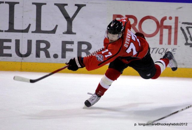 Photo hockey reportage Des Ukrainiens un ton au dessus.