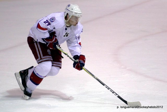 Photo hockey reportage Des Ukrainiens un ton au dessus.
