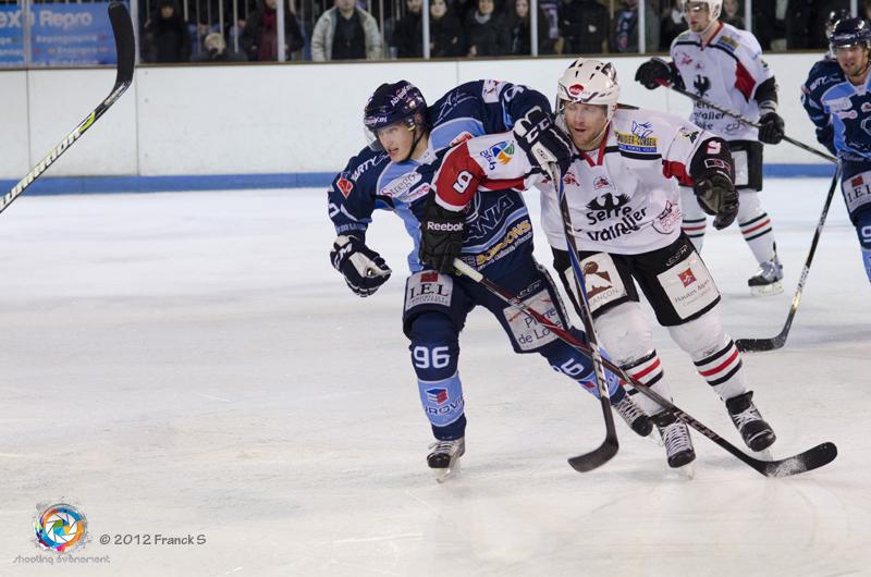 Angers  5 - 4 Briançon 