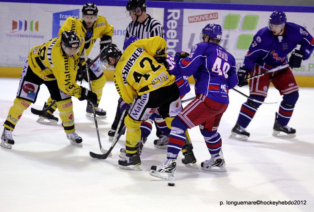 Les Dragons chutent mais espèrent. — Reportage