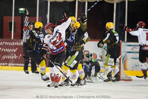 Strasbourg  2 - 1 Neuilly/Marne