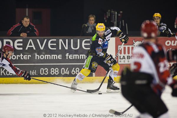 Strasbourg  2 - 1 Neuilly/Marne
