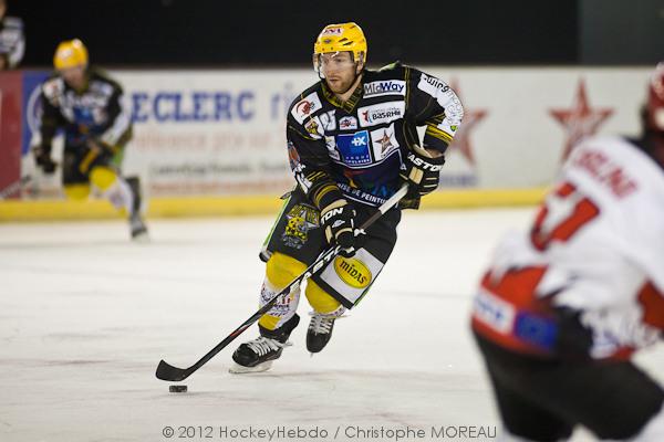 Strasbourg  2 - 1 Neuilly/Marne