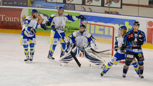 Tours  6 - 3 Toulon