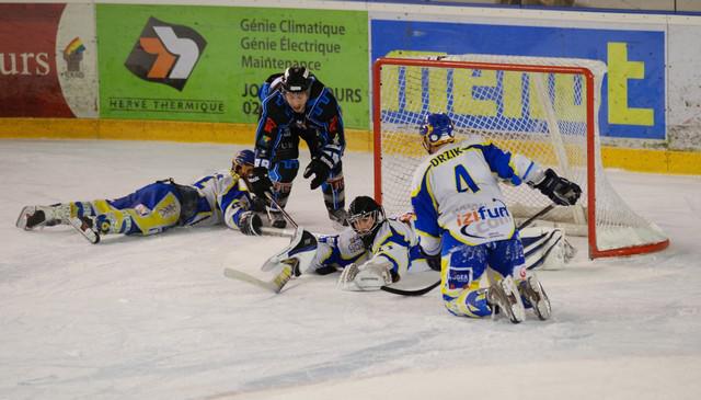 Tours  6 - 3 Toulon