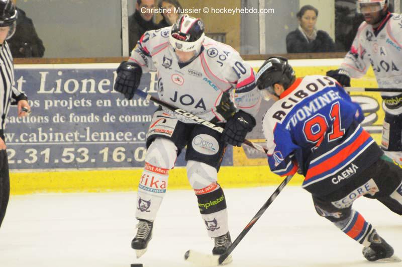Caen  2 - 4 Epinal 