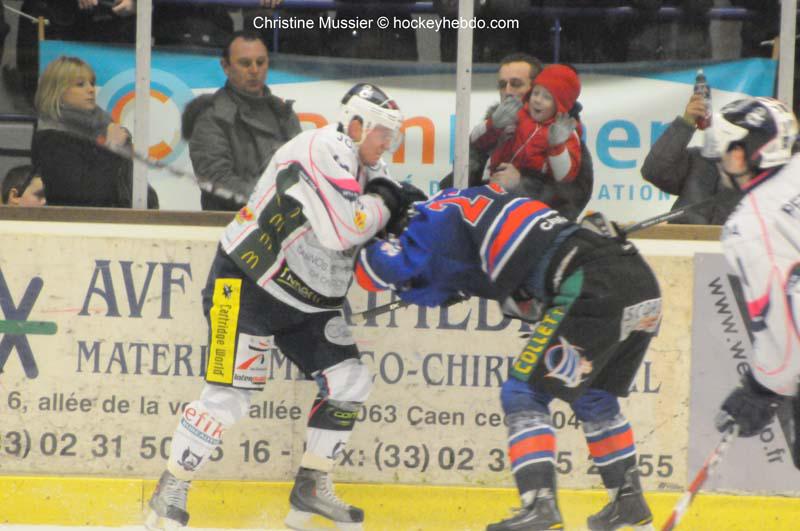 Caen  2 - 4 Epinal 