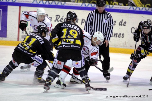 Photo hockey reportage Ils l'ont fait. GRANDIOSE.