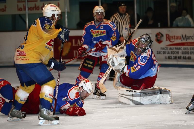 Epinal  6 - 2 Chamonix 