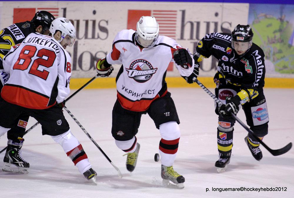 Ils l'ont fait. GRANDIOSE. — Reportage