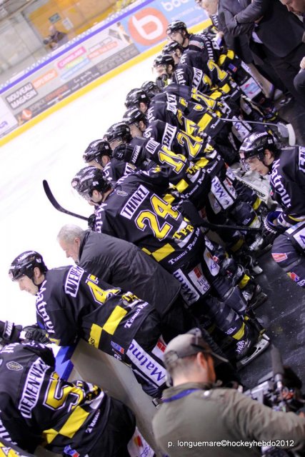 Photo hockey reportage Ils l'ont fait. GRANDIOSE.