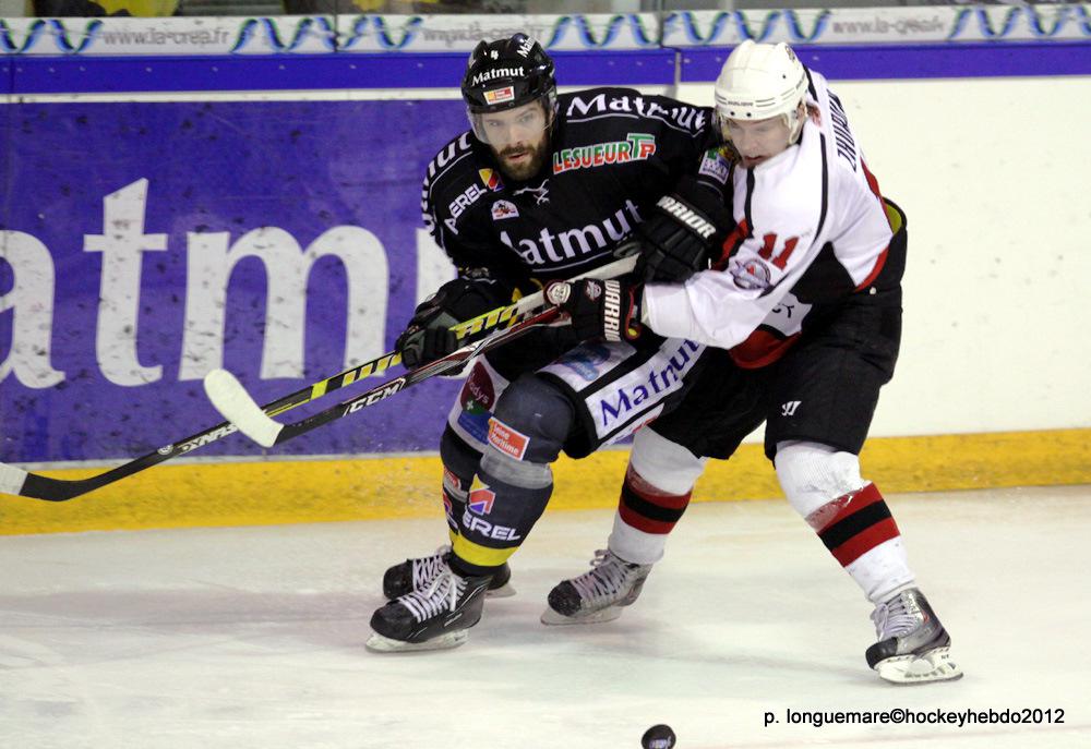 Ils l'ont fait. GRANDIOSE. — Reportage