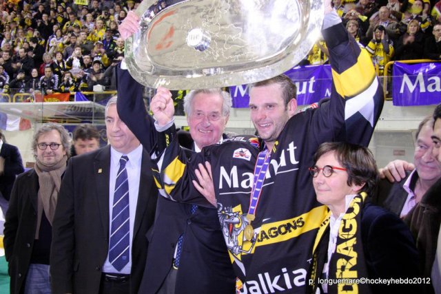 Photo hockey reportage Ils l'ont fait. GRANDIOSE.