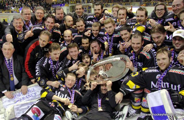 Photo hockey reportage Ils l'ont fait. GRANDIOSE.