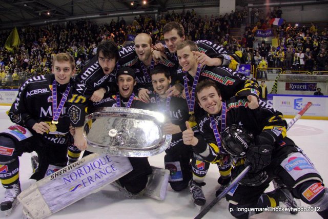Photo hockey reportage Ils l'ont fait. GRANDIOSE.