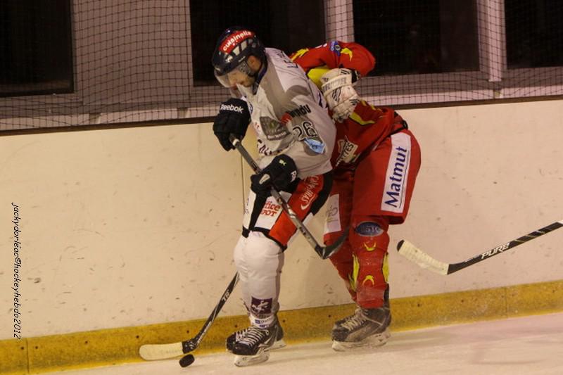 Orléans 1 - 9 Nantes