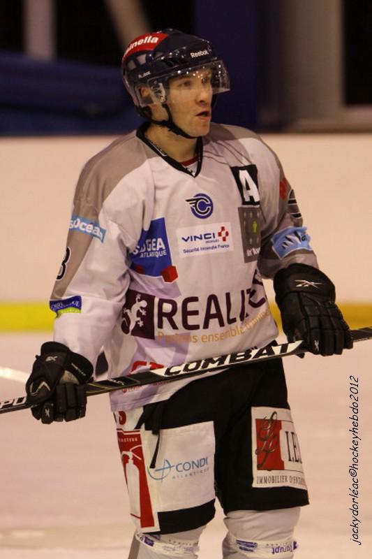 Orléans 1 - 9 Nantes