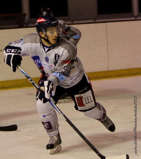 Orléans 1 - 9 Nantes