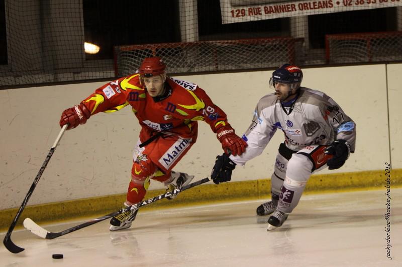 Orléans 1 - 9 Nantes