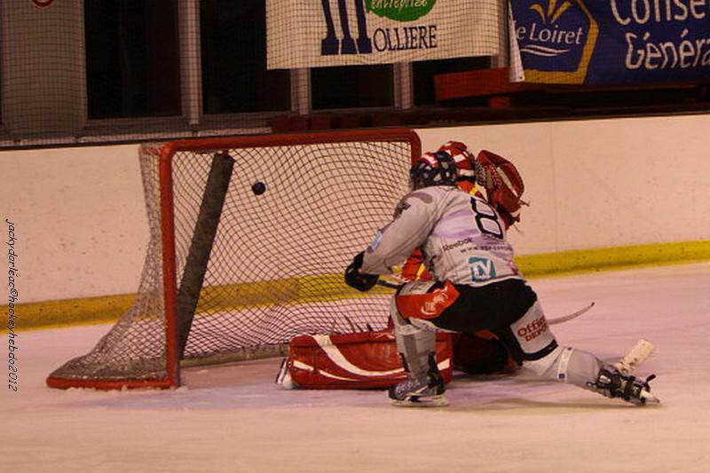 Orléans 1 - 9 Nantes