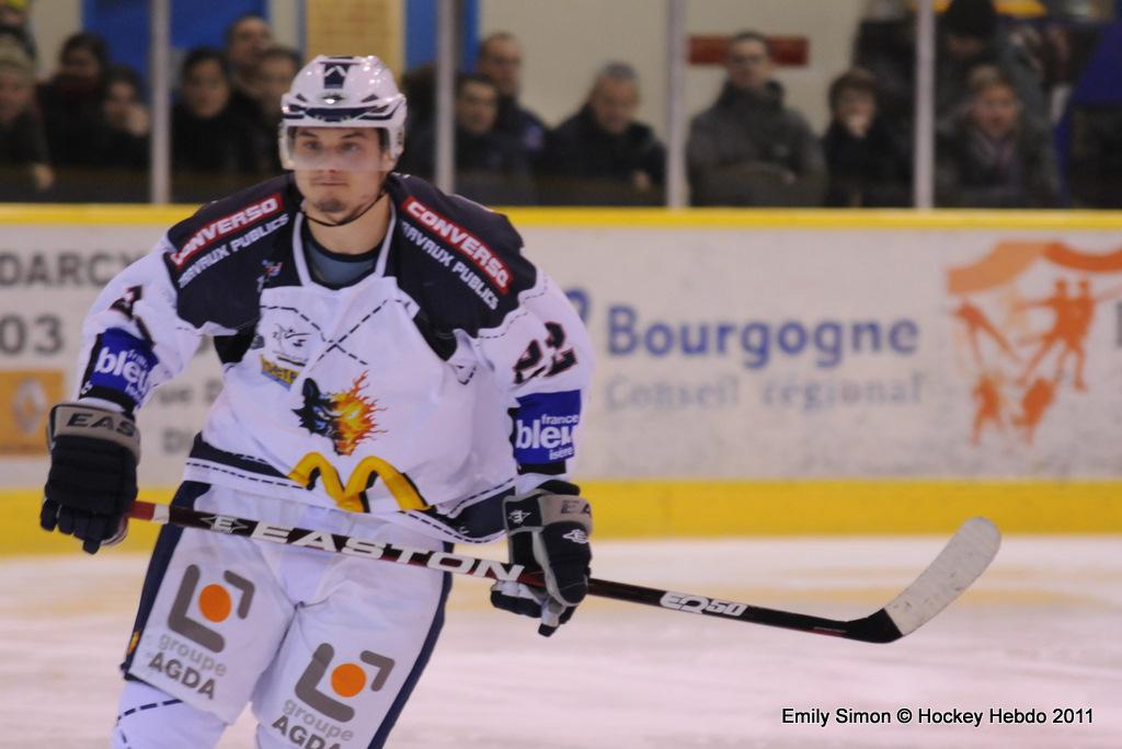 Dijon  5 - 2 Grenoble 