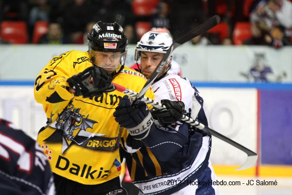 Grenoble  4 - 1 Rouen