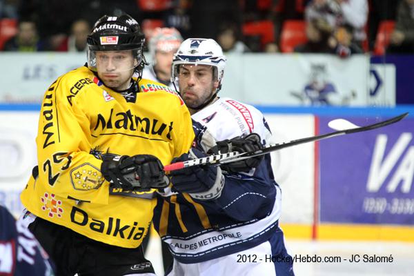Grenoble  4 - 1 Rouen