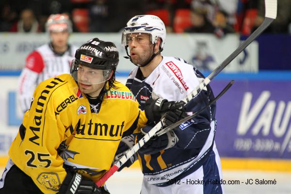 Grenoble  4 - 1 Rouen