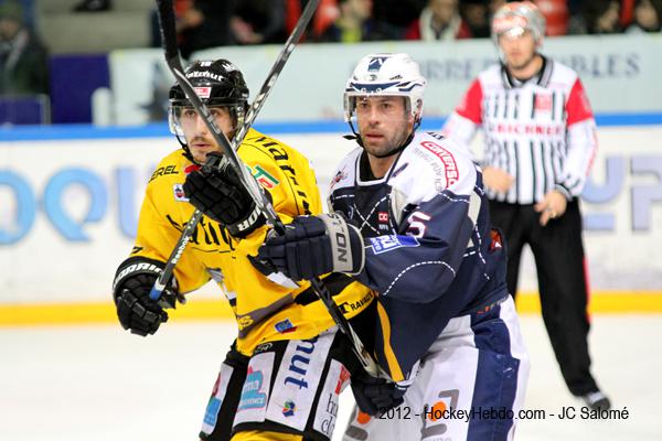 Grenoble  4 - 1 Rouen
