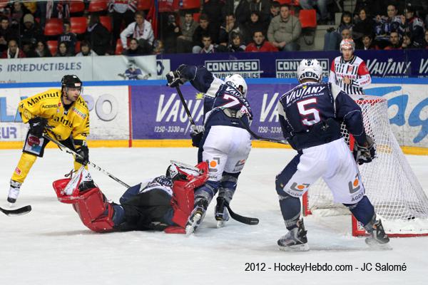 Grenoble  4 - 1 Rouen