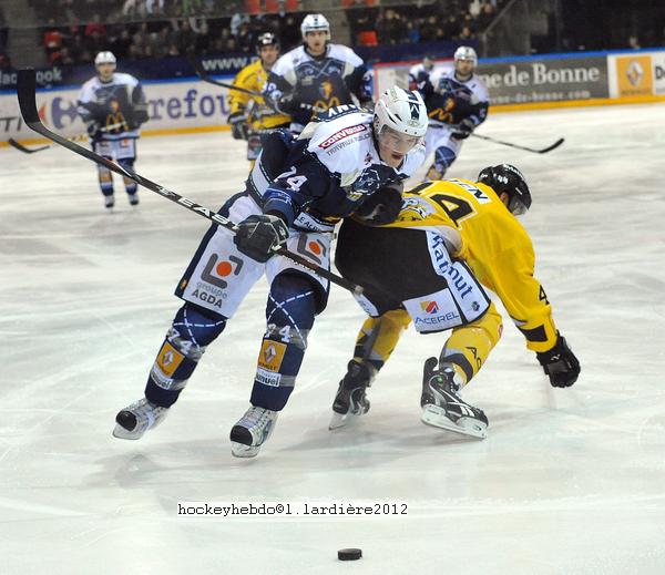 Grenoble  4 - 1 Rouen