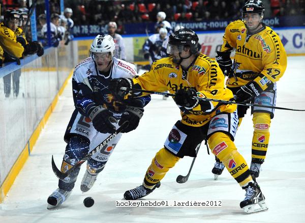Grenoble  4 - 1 Rouen