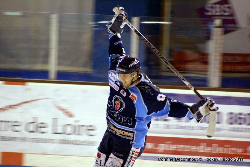 Angers  4 - 3 Dijon 