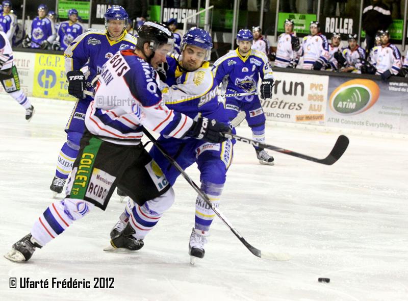 Villard-de-Lans 4 - 5 Caen 