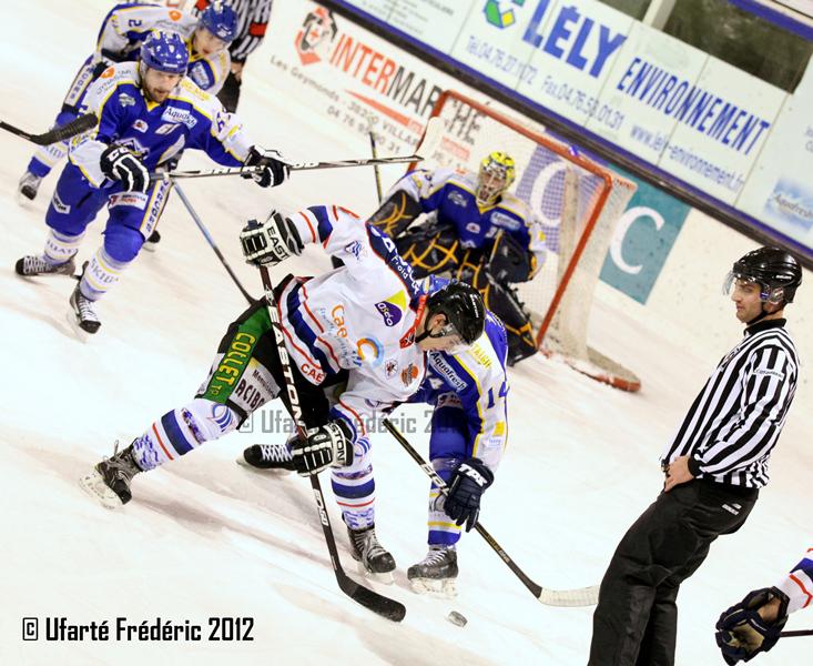 Villard-de-Lans 4 - 5 Caen 