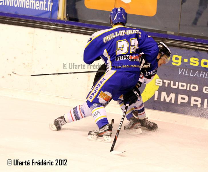 Villard-de-Lans 4 - 5 Caen 