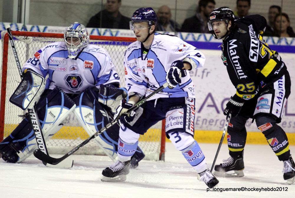 Rouen 2 - 1 Angers 