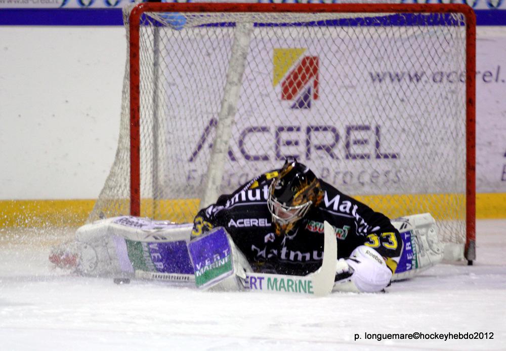 Rouen 2 - 1 Angers 