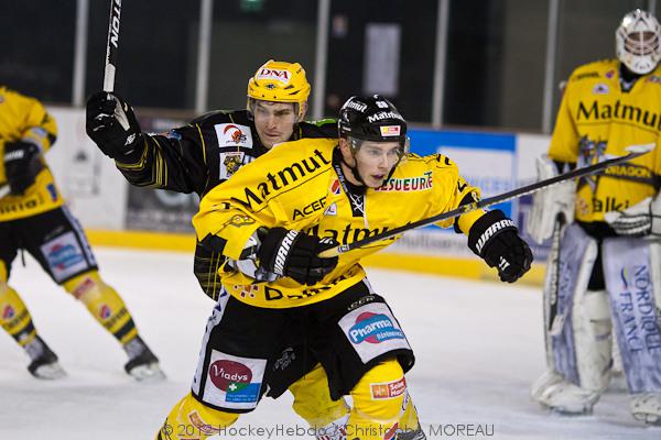 Strasbourg  5 - 1 Rouen