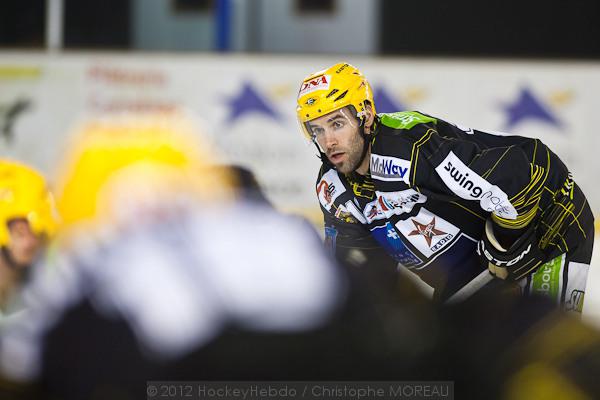 Strasbourg  5 - 1 Rouen