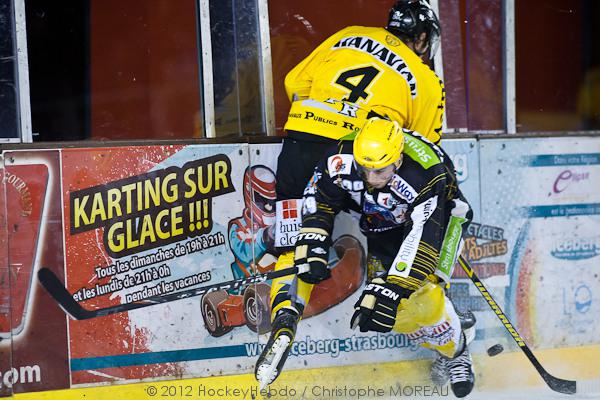 Strasbourg  5 - 1 Rouen