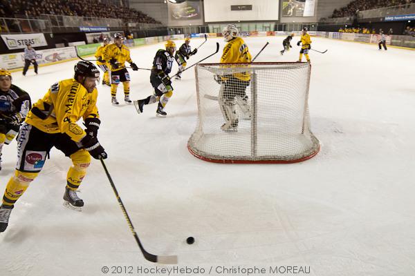 Strasbourg  5 - 1 Rouen
