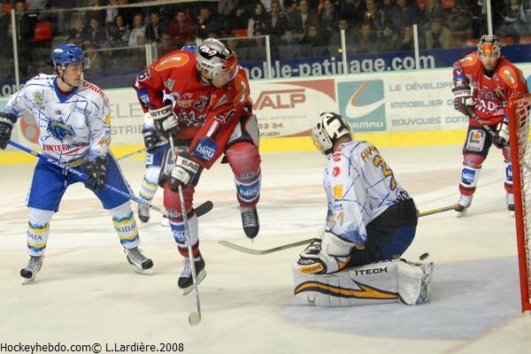 Grenoble  5 - 0 Villard-de-Lans