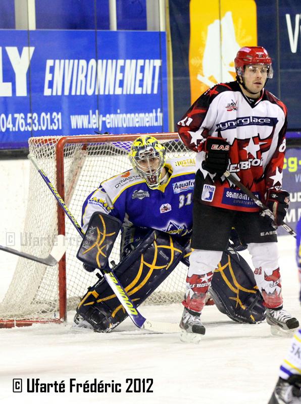 Villard-de-Lans 7 - 2 Neuilly/Marne