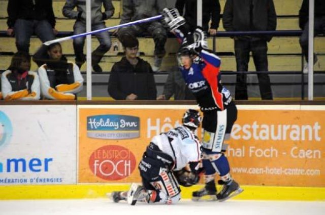 Photo hockey match Caen  - Angers  le 21/10/2008
