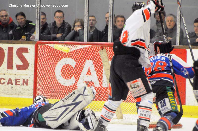 Caen  2 - 5 Amiens 