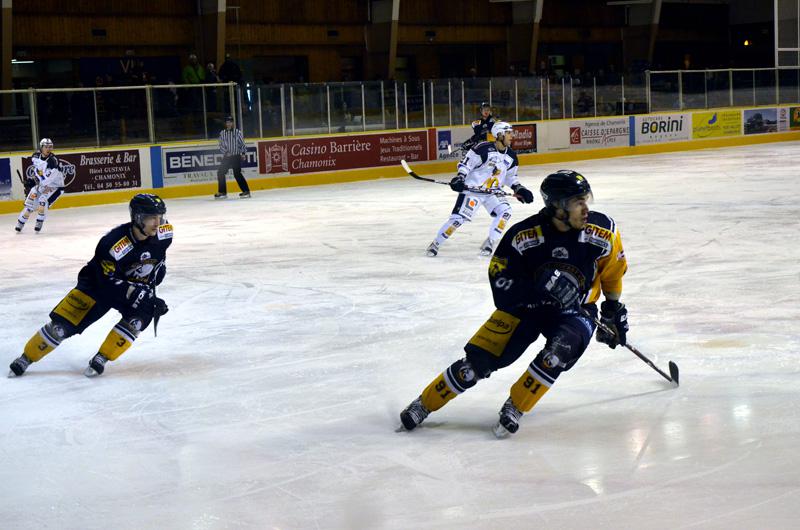 Chamonix  3 - 5 Grenoble 