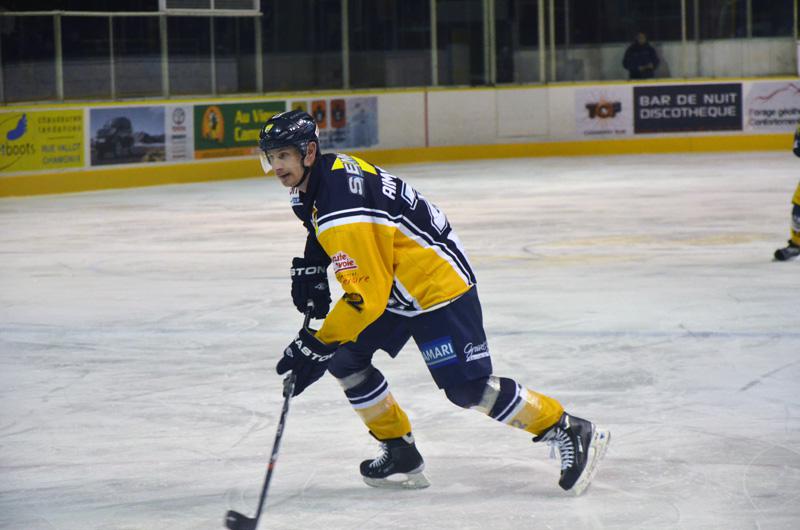 Chamonix  3 - 5 Grenoble 