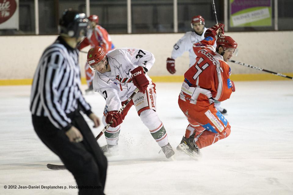 Valence 2 - 4 Anglet
