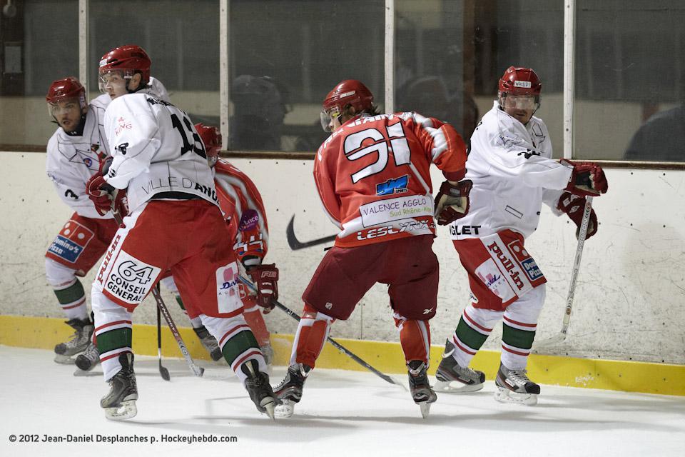 Valence 2 - 4 Anglet